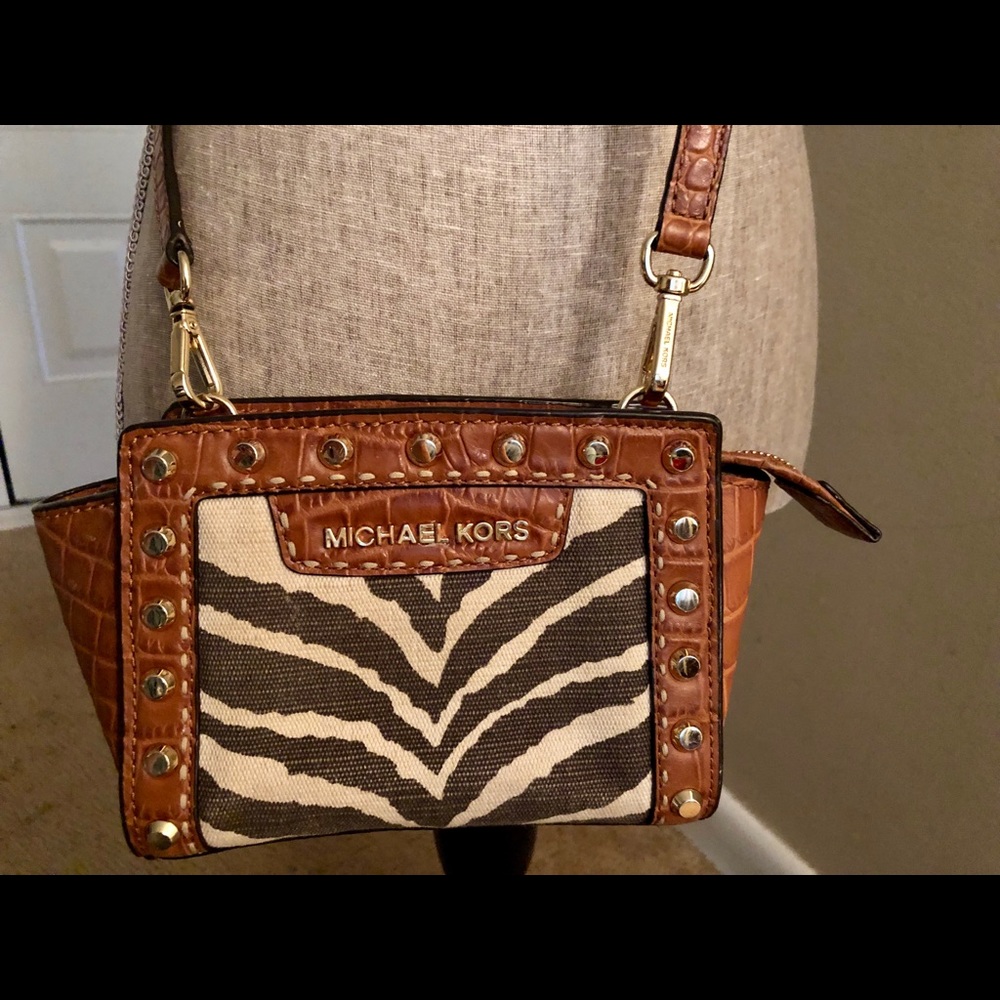 Michael Kors mini crossbody